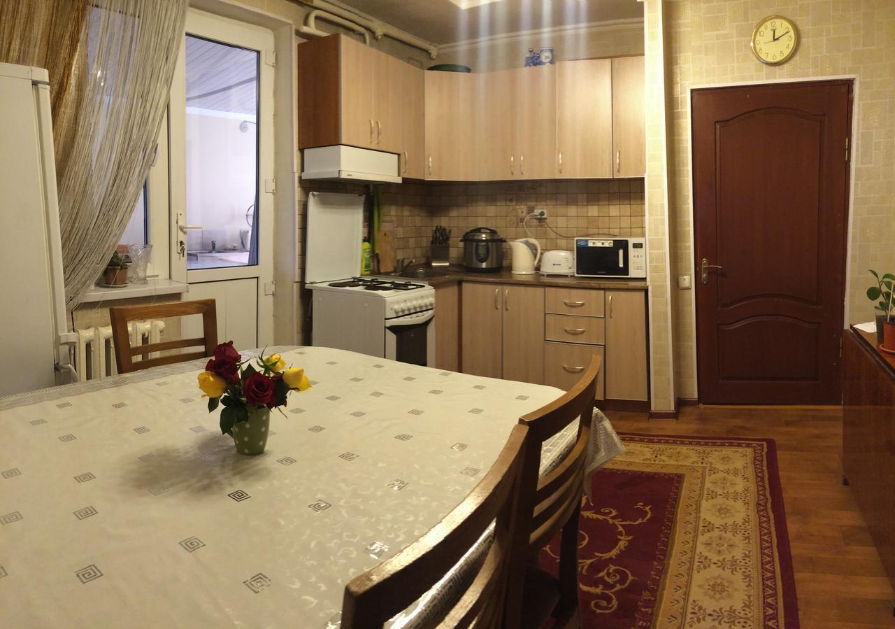 Holiday Hostel House Biškek Exteriér fotografie