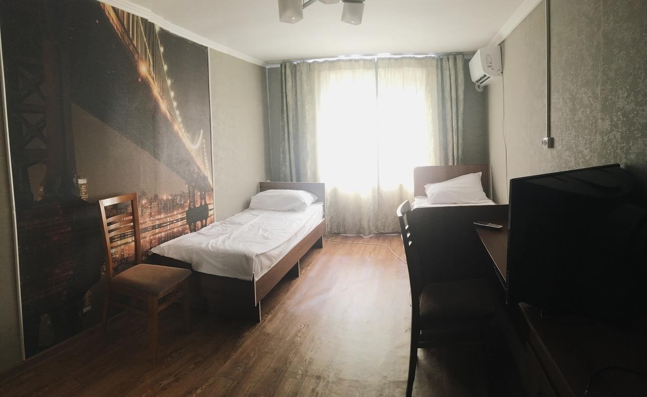 Holiday Hostel House Biškek Exteriér fotografie