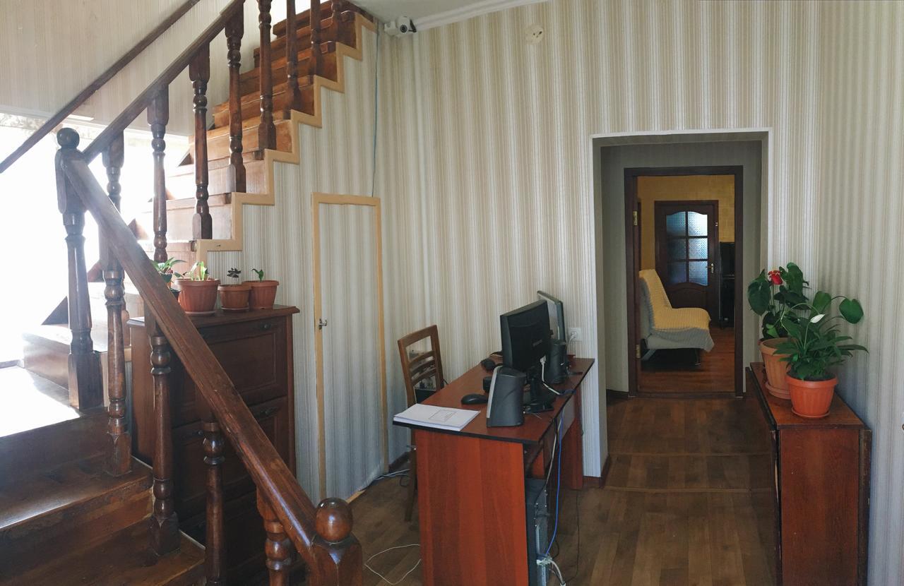 Holiday Hostel House Biškek Exteriér fotografie
